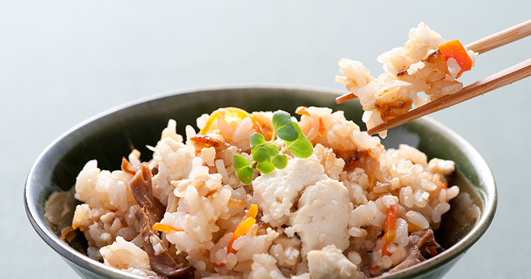糖質オフでヘルシー豆腐の炊き込みごはん